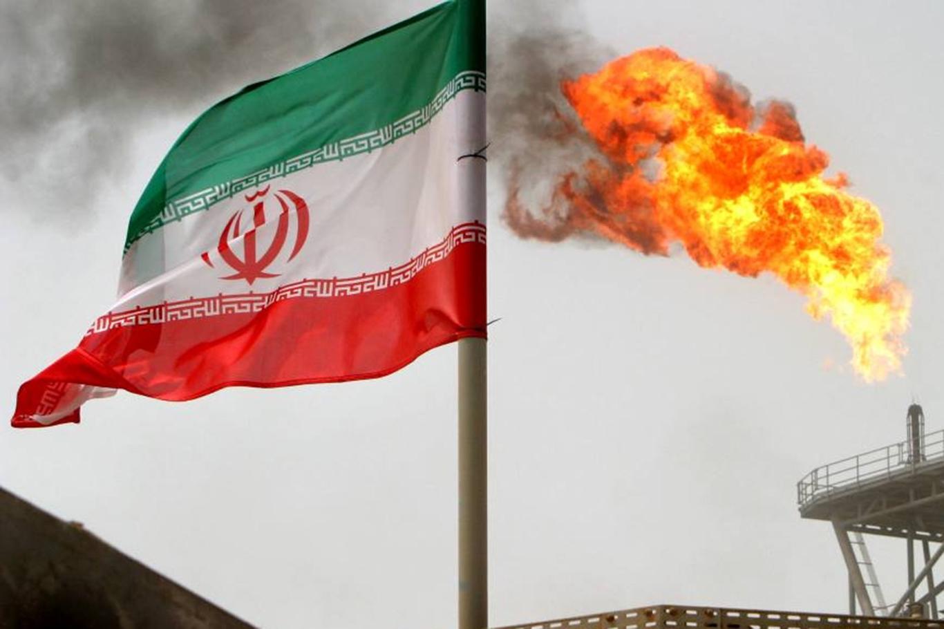 İran'ın petrol ihracatı ABD yaptırımlarından önceki seviyeye yaklaştı